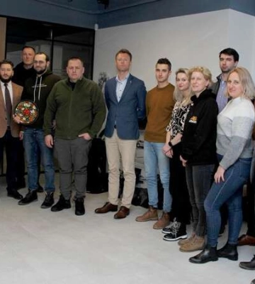 Генеральне консульство Чехії для Дніпра та підтримка інвестиційних проєктів: Філатов провів зустріч з іноземними партнерами