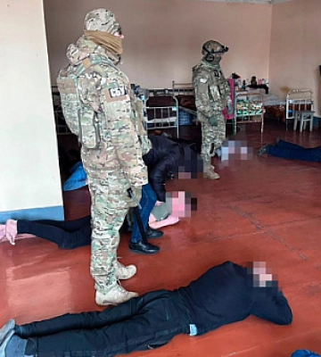 СБУ викрила злочинців, які виманювали гроші у родичів українських військовополонених