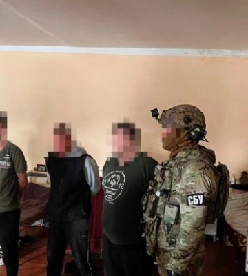 В’язні колонії у Рівному виманювали гроші у родичів українських полонених
