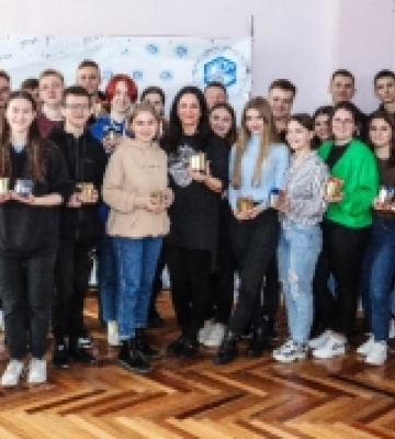 Студенти Лесиного вишу придбали «Starlink» для військових