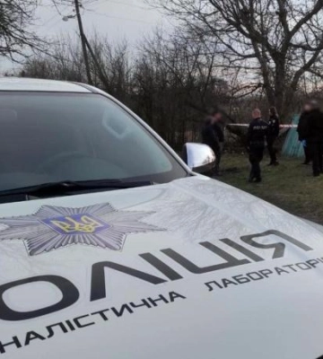 Зарізала ножем під час сварки — на Полтавщині жінку підозрюють у вбивстві