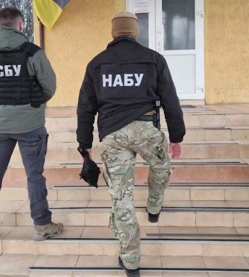 Збитків на 28 мільйонів. Держпідприємство на Кіровоградщині продавало зерно задешево (відео)