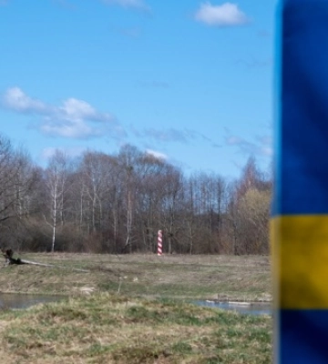 Польща збудує новий автомобільний термінал біля кордону з Україною