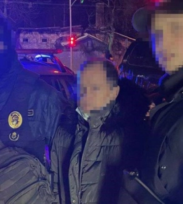 У Львові киянин отримав 8 років за ґратами за розбещення малолітніх дівчат у школах