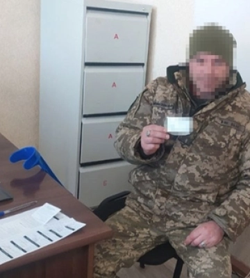 На Волині шістьом військовослужбовцям відновили втрачені документи 
