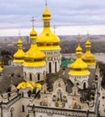 Суд відхилив позов УПЦ МП щодо розірвання договору оренди Києво-Печерської лаври