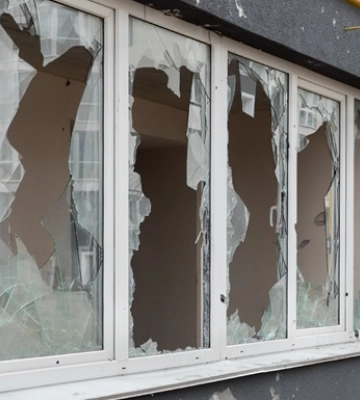 Девять мощных взрывов раздались в небе над Белгородом