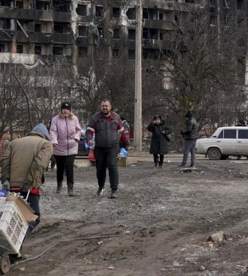 &quot;Разрушено 50% города&quot;: восстановление Мариуполя займет 20 лет, — мэр (видео)