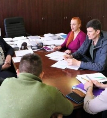 Доволі часто сім’ї зниклих безвісти військовослужбовців намагаються самостійно шукати рідних через соцмережі