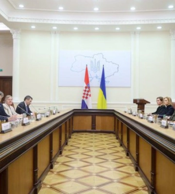 До України прибули премʼєри Ховартії, Словаччини і Словенії
