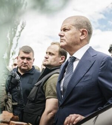Шольц у річницю визволення Бучі: Росія не переможе, ці злочини не повинні залишитися безкарними