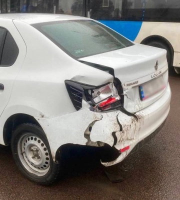 ДТП в Луцьку: не розминулися Suzuki та Renault