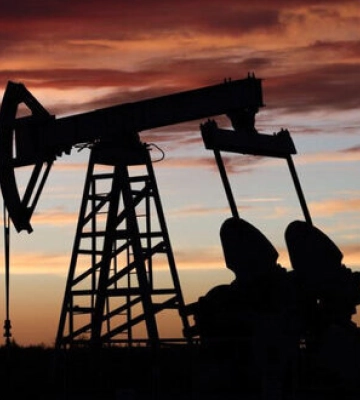 ЄС не переглядатиме стелю цін на російську нафту, вона залишиться на рівні $60,  - Bloomberg