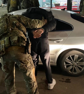 СБУ знешкодила у Дніпрі кримінальне угруповання, яке тероризувало мешканців