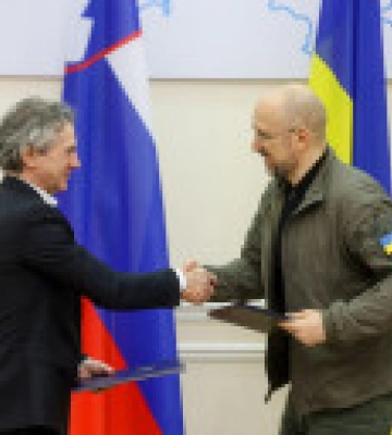 Словенія готова взяти участь у відновленні України - Шмигаль