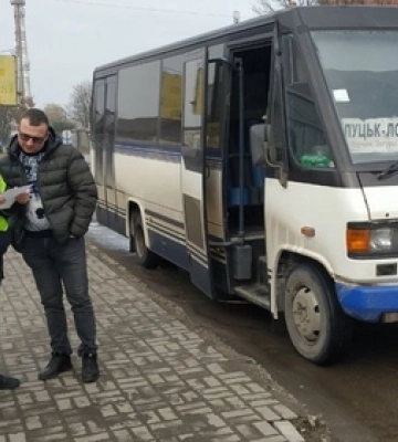 Луцькрада пожалілась у Київ на міжміських перевізників