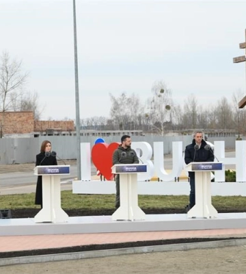 Годовщина деоккупации Бучи: в Украину на саммит приехали политики стран ЕС (фото, видео)