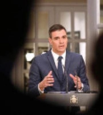 Премьер Испании призвал Си провести переговоры с Зеленским