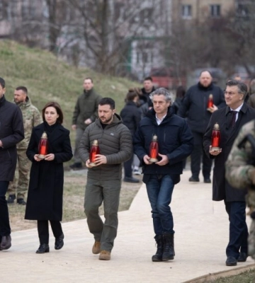 Зеленський із лідерами Молдови, Хорватії, Словаччини та Словенії вшанували пам&#039;ять загиблих у Бучі
