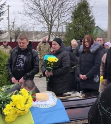 На Волині попрощалися з загиблим на війні з захисником України Анатолієм Корнієнком