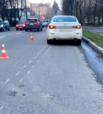 У Рівному під колеса авто потрапила 71-річна пішохідка