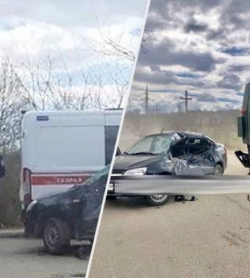 У Криму КамАЗ із військовими протаранив цивільний легковик