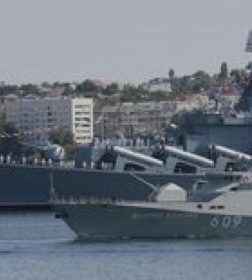 Нардепи звернулися до КСУ, щоб визнати неконституційною Угоду про розташування флоту рф у Криму