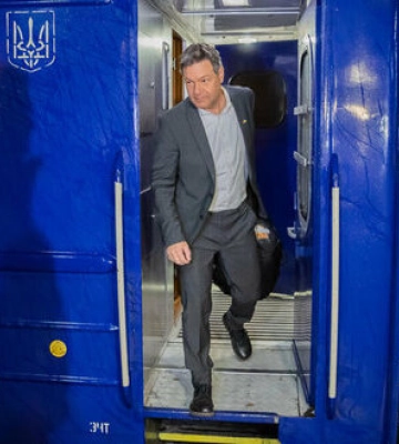 В Украину прибыл вице-канцлер Германии Габек, - Handelsblatt