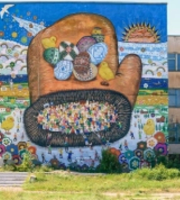 Окупанти знищили ще один мурал у Маріуполі. ФОТО