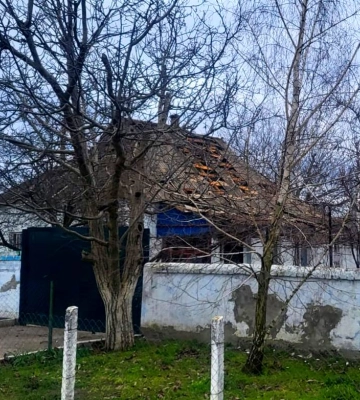 Ворог обстріляв два села на Херсонщині керованими авіабомбами