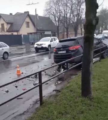 У Луцьку на вулиці Львівській ДТП за участю «опеля» та «хюндай»