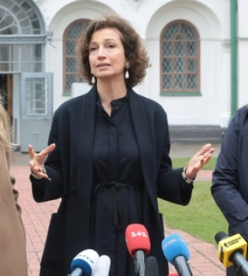 «У культуры нет границ». Елена Зеленская показала директору ЮНЕСКО Одри Азуле Софию Киевскую