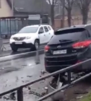 В аварії на Львіській травмувався водій