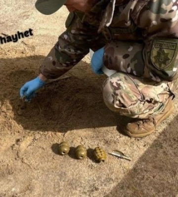 На Миколаївщині діти на майданчику відкопали у піску три гранати