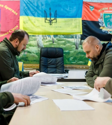 Синєгубов з’їздив на “гарячу” Куп’янщину і провів там нараду 