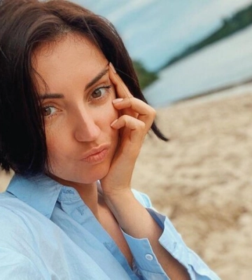 "Что с*чка, сбежала?": Оля Цибульская наткнулась на бывшего, такой и покусать может