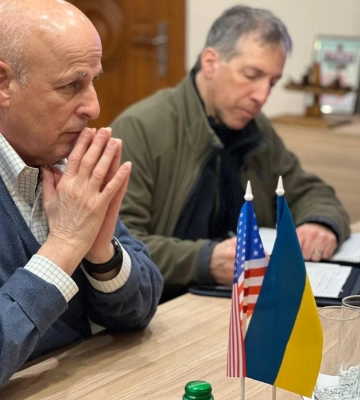Поліцейські зі США в Харкові стали свідками ракетного удару РФ 
