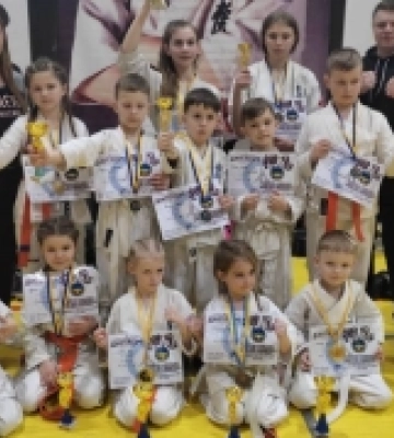 Каратисти з Корця взяли участь у всеукраїнському дитячо-юнацькому турнірі
