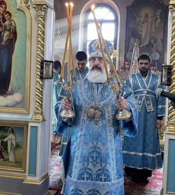 Священники повтікали, а митрополит Хмельницький УПЦ МП Антоній висловив готовність перейти до ПЦУ