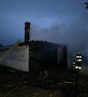 У Рівненському районі трапилася пожежа в приватному господарстві