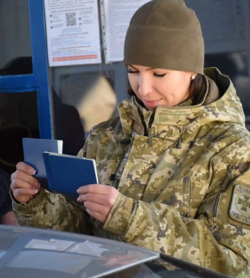 Зробив із себе інваліда: на Закарпатті затримали 20-річного волинянина