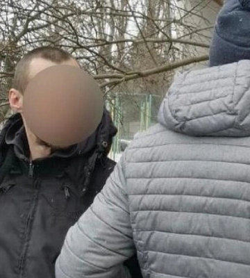 Викрали велосипед та поцупили у магазині солодке. Поліція затримала горе-грабіжників