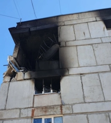 У тимчасово окупованому Сєвєродонецьку почали падати обстріляні росіянами будинки
