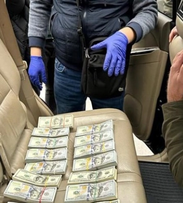 Заступника голови Федерації профспілок викрито на спробі надання $150 тис. хабаря за зміну запобіжного заходу, - Офіс генпрокурора. ФОТО