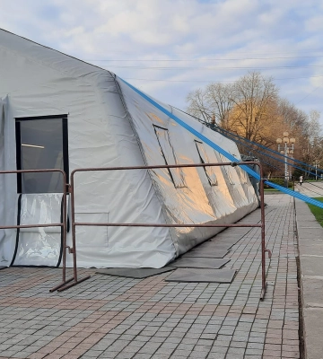 Рівненський депутат закликає прибрати з центру «Пункт незламності»