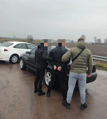 У Луцьку підпалили квартиру військовослужбовця, зловмисників затримали