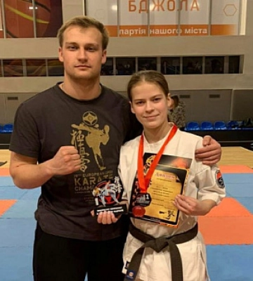 Криворожанка посіла перше місце на відкритому чемпіонаті з карате