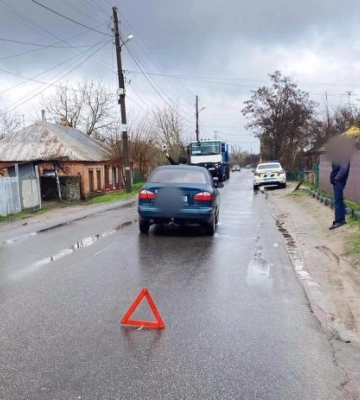 По вулиці Сакко у Полтаві автівка травмувала літню жінку