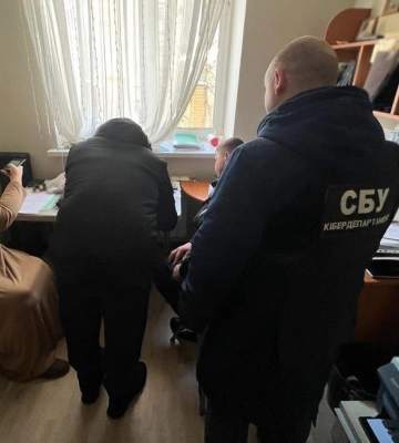 Столичні правоохоронці викрили російську фінансову піраміду на 40 мільйонів доларів