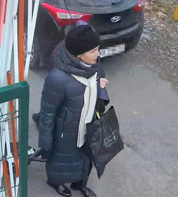 Поліцейські Києва розшукують серійну шахрайку 